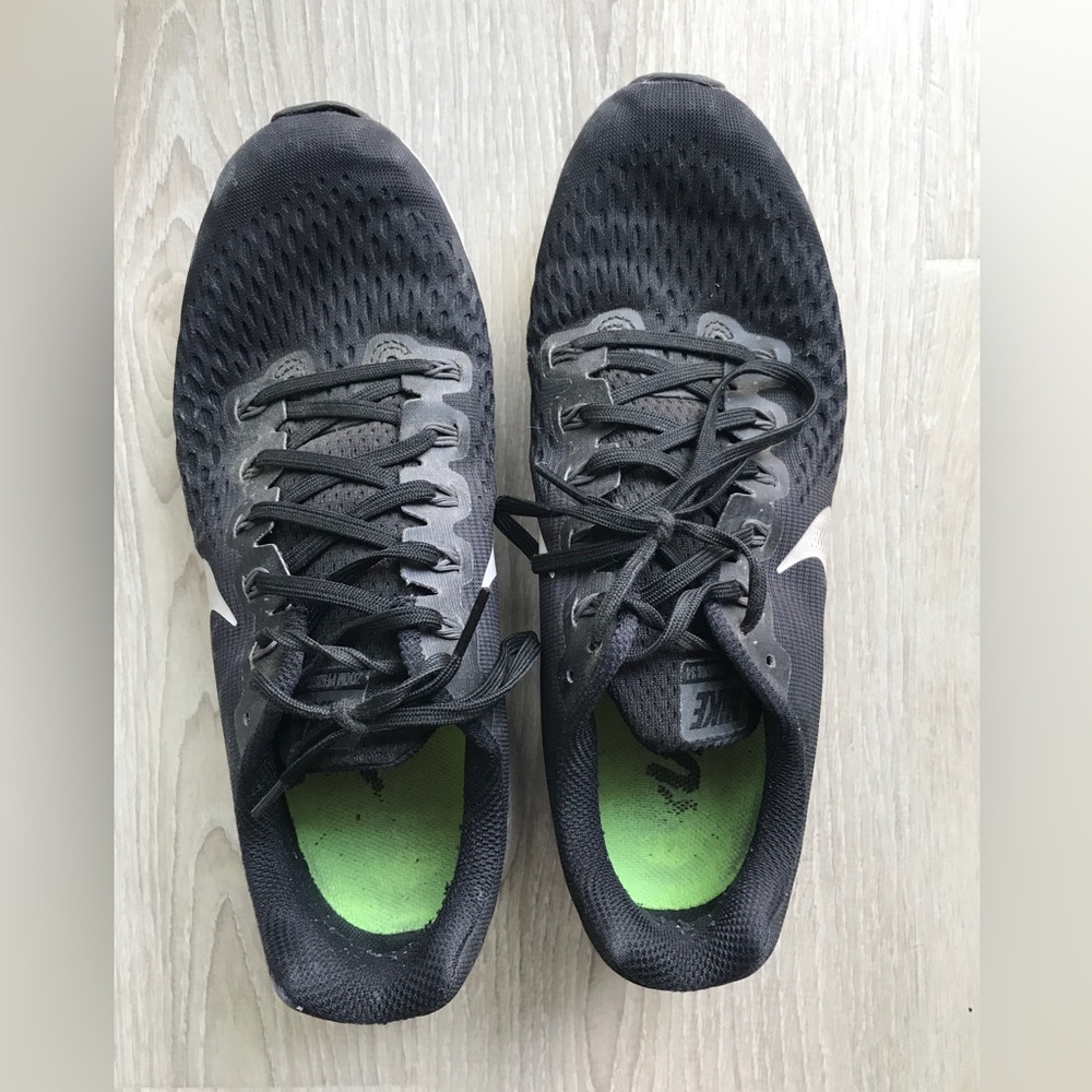 Nike Men's Black Running Shoes